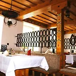 מלון Schwarzes Ross & Restaurant