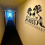 Schwarzes Ross & Restaurant מלון אוברוויזנטל