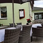 Schwarzes Ross & Restaurant מלון