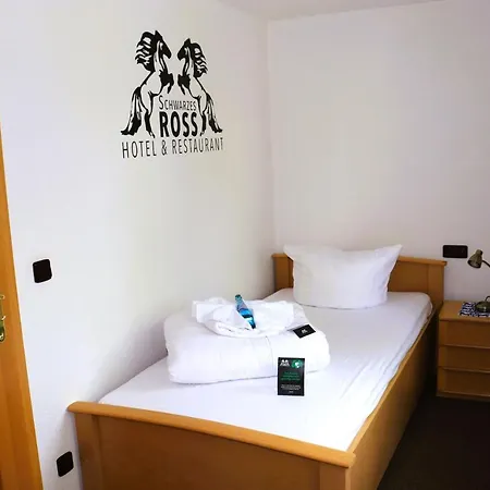 施瓦尔兹罗斯酒店 酒店 奥泊维森塔尔