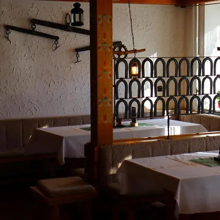 Schwarzes Ross Hotel&restaurant 3*
