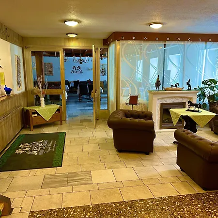 Hotel Schwarzes Ross & Restaurant 3*